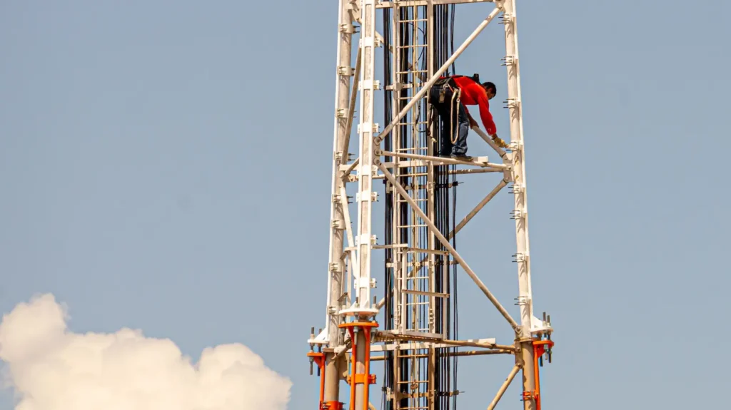 Cell Tower worker